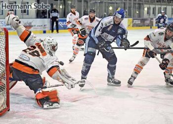 USC Velden fordert den ESC Steindorf Foto: Hermann Sobe